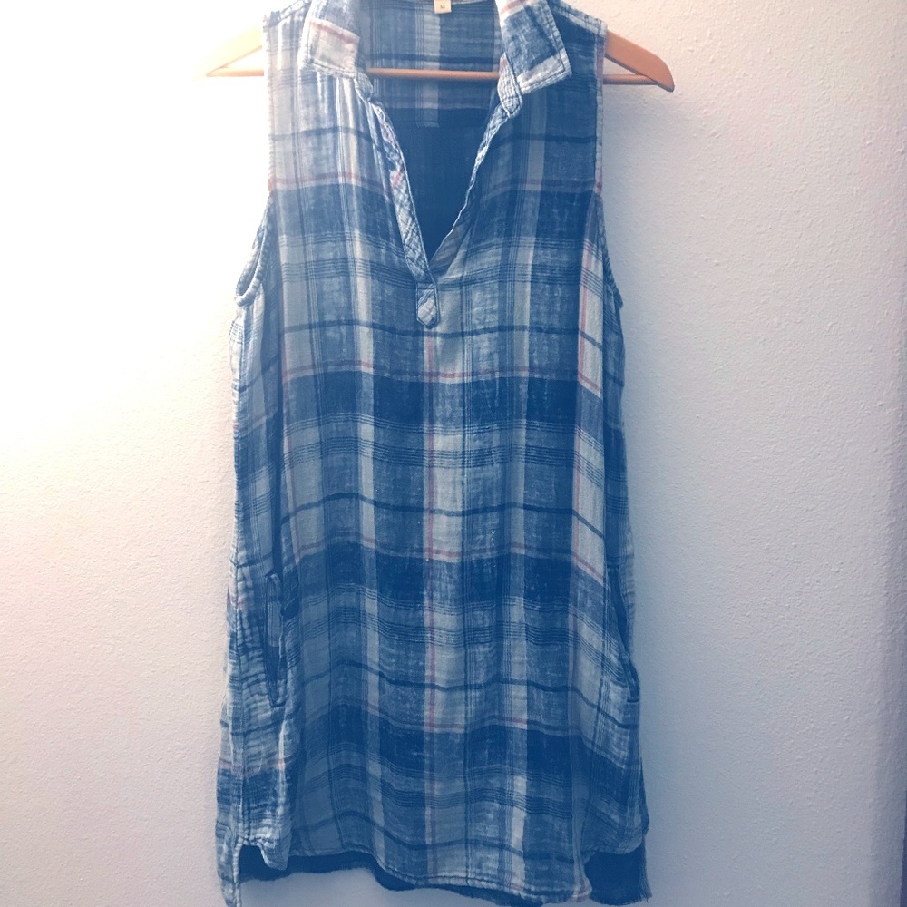 Cloth & Stone extra soft chambray shirt dress